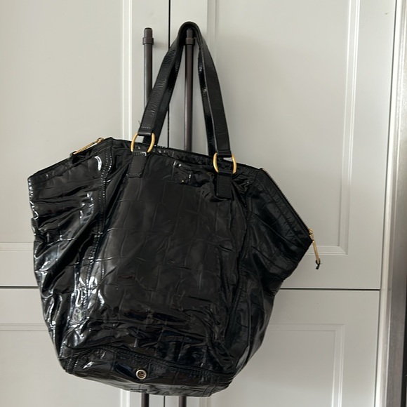 Gorgeous black patented leather YSL Downtown Tote pre loved 💕 - Picture 9 of 16